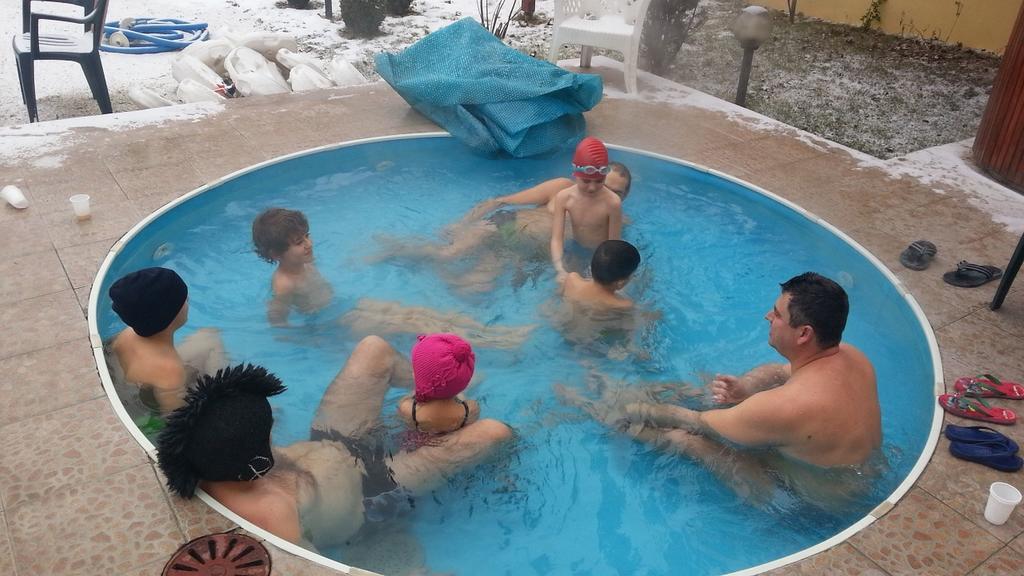 ולינגראד Family Hotel IV מראה חיצוני תמונה