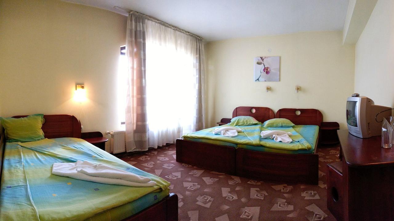 ולינגראד Family Hotel IV חדר תמונה