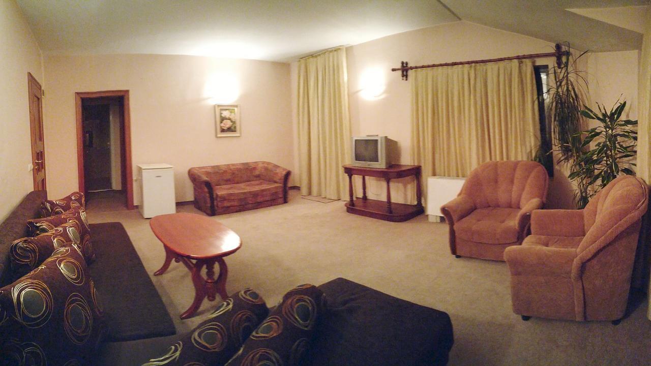 ולינגראד Family Hotel IV מראה חיצוני תמונה