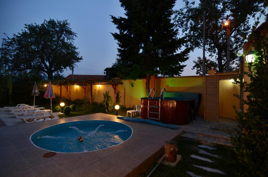 ולינגראד Family Hotel IV מראה חיצוני תמונה